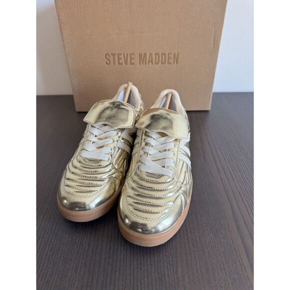 STEVE MADDEN MADRID Sneakers Gold NIB 7 Women’s Shoes Quilted Retro - Picture 6 of 6